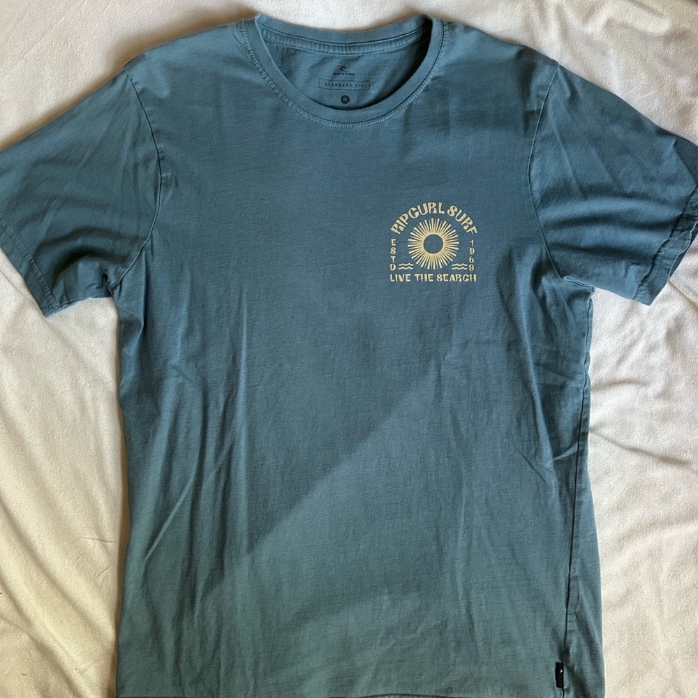 Rip Curl Men's Teal T-Shirt with Gold Logo
